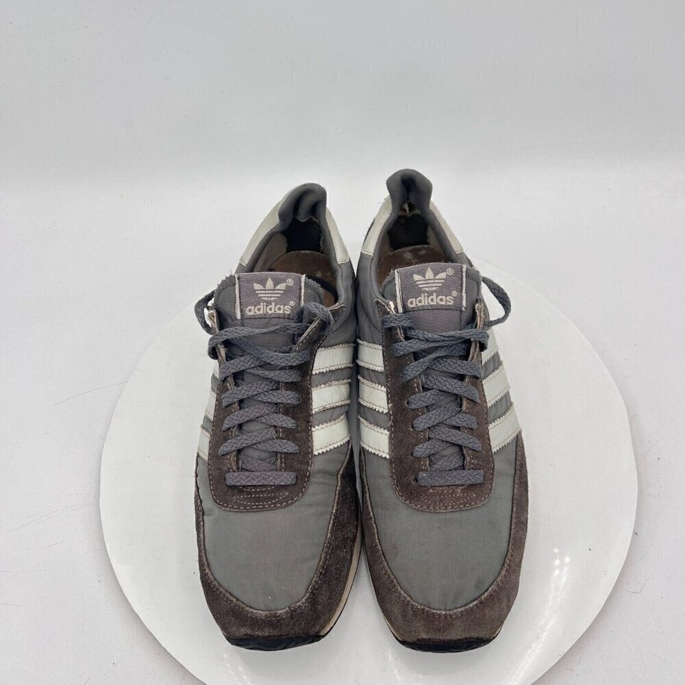 Vintage Adidas Men Size 8 Grey White With The Stripes Shoe Made in Taiwan - Picture 3 of 13